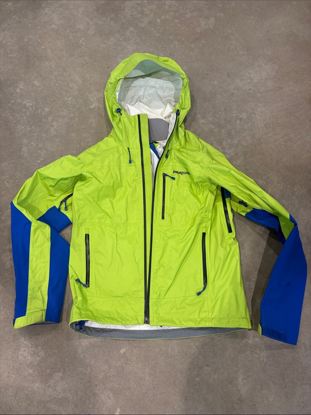 Patagonia Men's Neon Lime & Royal Blue Ski Shell Jacket